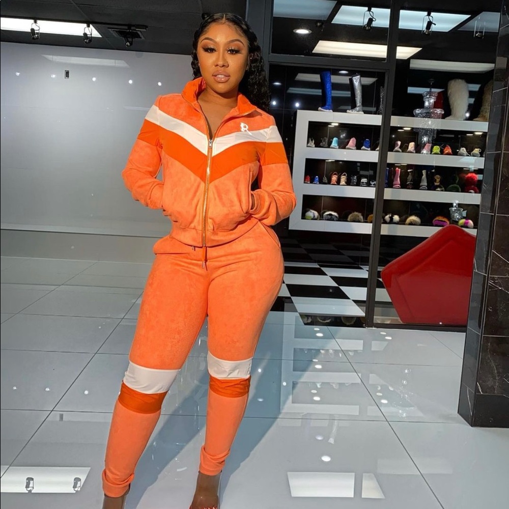 Gswuoo “Block hot set” 2xl ( FITS LIKE AN Xl)